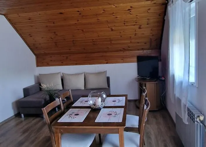 Apartment Plavo Oko